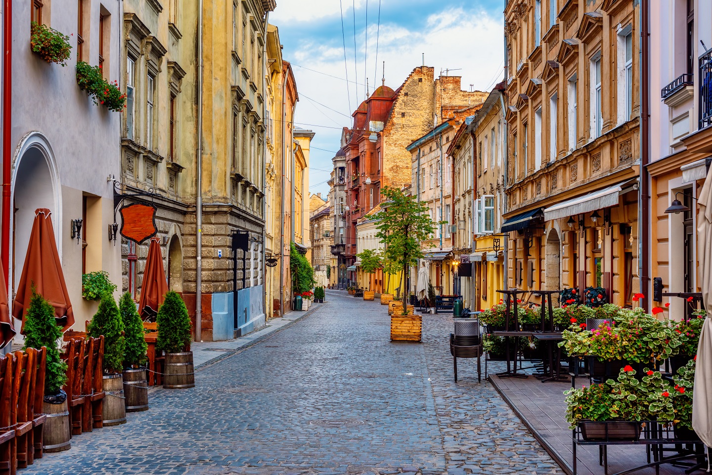 Best Western Plus - готель в центрі Львова фото Market Square Lviv 1