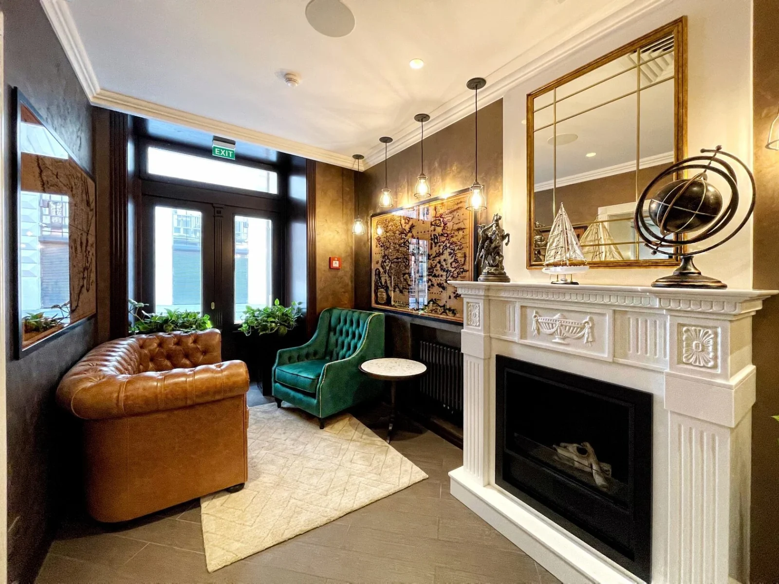 The lounge with a fireplace