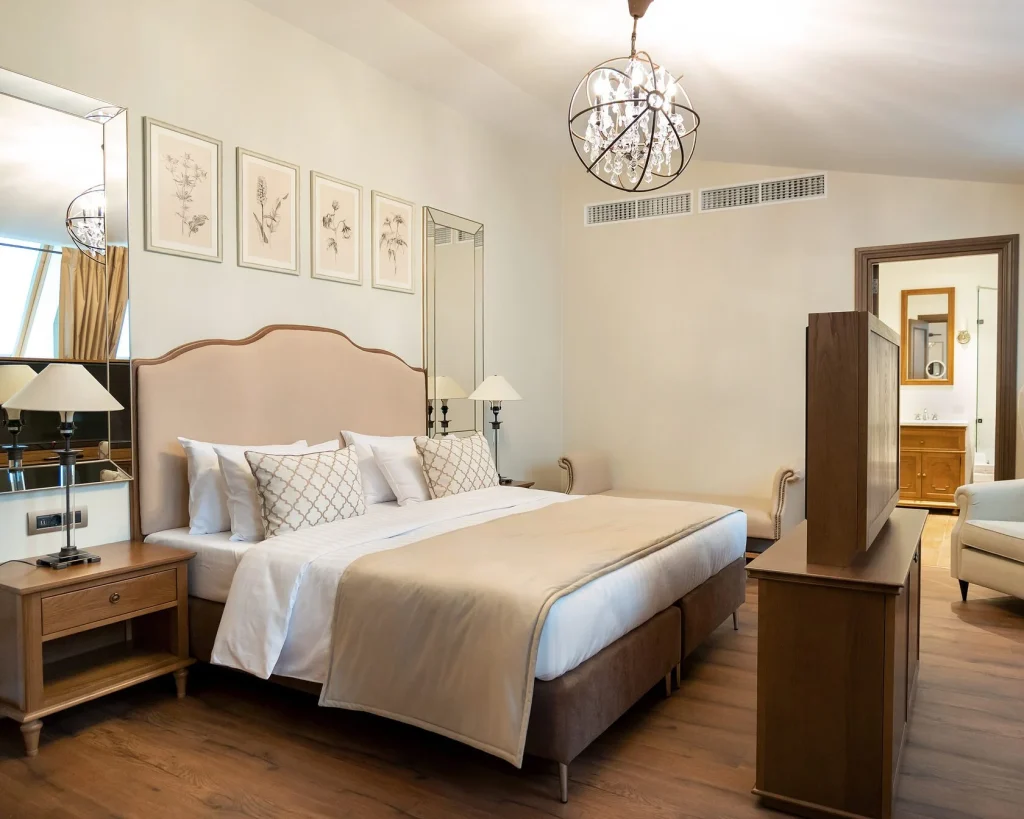 Deluxe Suite, photo 3
